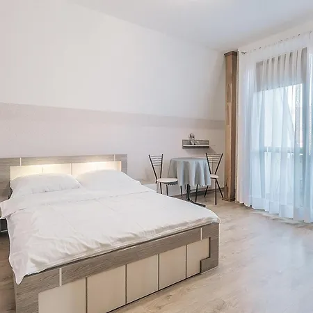 Privat bolig Pokoje Sali Łeba